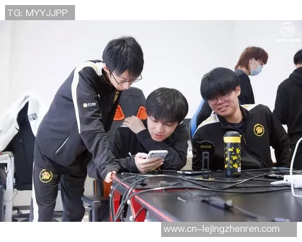 2026年3月份新闻冠军杯特别报道TES逆袭之路背后的奋斗与荣耀